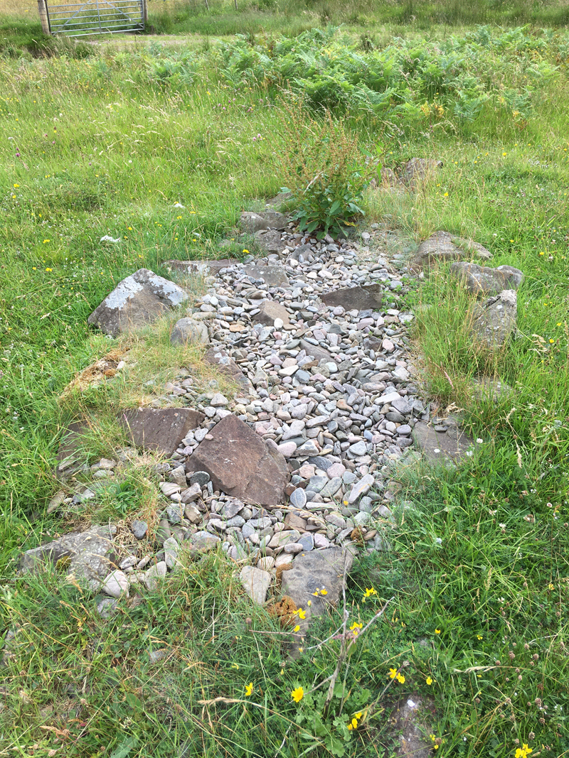 Viking Grave by Air an Oir holiday house for adults only in Ardnamurchan Scotland